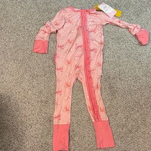 Laree + Co 2T Bamboo Footed Sleeper New With Tags Pink Bows